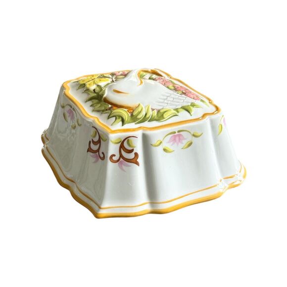 White and Yellow Franklin Mint Le Cordon Bleu Duck Goose Jello Mold - Picture 2 of 6